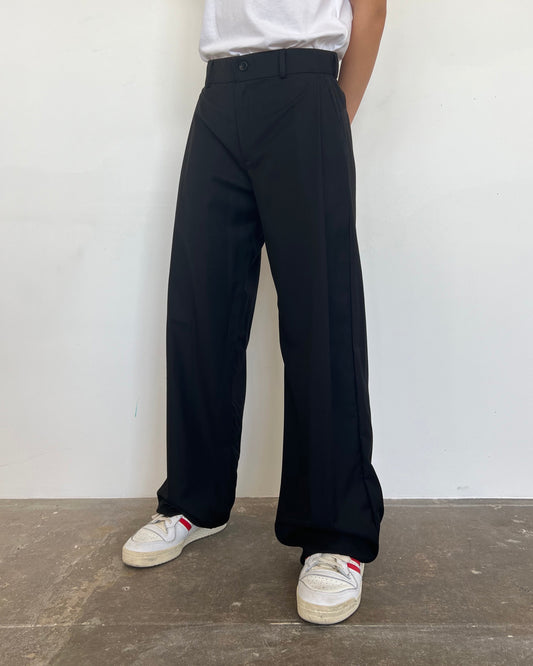 LOW WAISTED PANTS BLACK