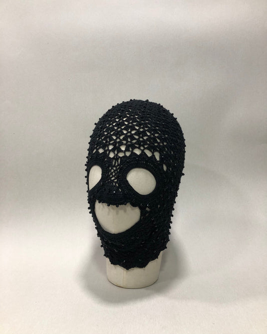 KNITTED FACEMASK BLACK